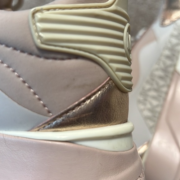 MICHAEL Michael Kors Theo Sport sneakers, soft pink, size 7.5 GUC! - Picture 8 of 9